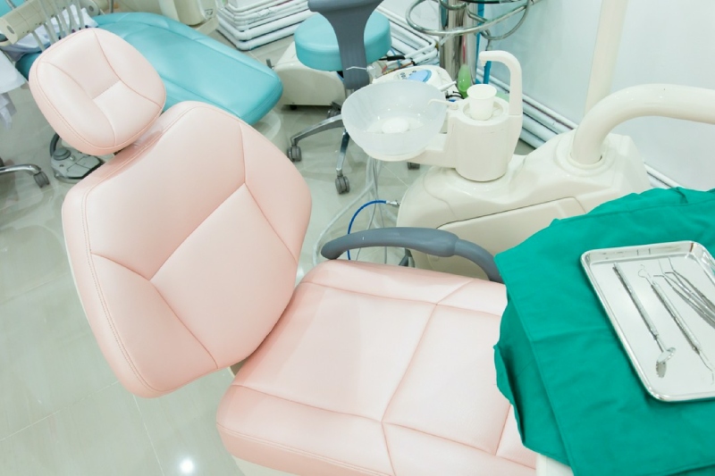 wyposażenie gabinetów stomatologicznych